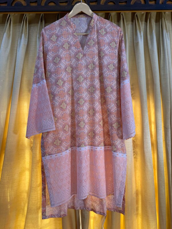 Trendy Farshi Shalwar Kameez Set in Peach Print with Dupatta – Elegant Ethnic Revival - Image 2